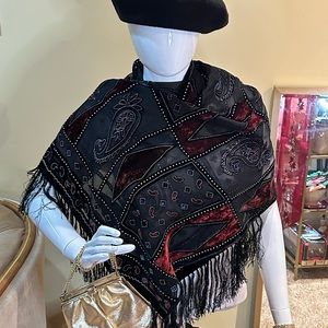 VTG 1980-90s Boho Chic Black & Burgundy Silk & Velvet Paisley Burnout Scarf